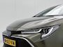 Toyota Corolla 2.0 Hybrid Executive | Luxe uitvoering | Weinig Kilometers |