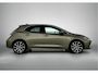 Toyota Corolla 2.0 Hybrid Executive | Luxe uitvoering | Weinig Kilometers |