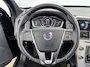 Volvo XC60 T5 Polar+ | 18" | Elektr. verstelbare Lederen Sportstoelen | Trekhaak | Panoramadak | Parkeercamera | Xenon | Stoelverwarming | Parkeerverwarming