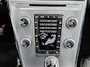 Volvo XC60 T5 Polar+ | 18" | Elektr. verstelbare Lederen Sportstoelen | Trekhaak | Panoramadak | Parkeercamera | Xenon | Stoelverwarming | Parkeerverwarming