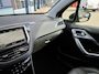 Peugeot 2008 1.2 Allure 110 PK | Achteropkomend verkeer waarschuwing | Achteruitrijcamera | Bestuurdersstoel in hoogte verstelbaar