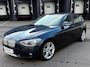BMW 1-Serie 116i Upgrade Edition LEDER/CRUISE/WIDESCREEN/LMV/NAVI