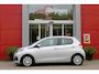 Peugeot 108 1.0 e-VTi ACTIVE AUTOMAAT ZEER LAGE KILOMETERSTAND | MISTLAMPEN VOOR | LED DAGRIJVERLICHTING | PARKEERSENSOREN ACHTER | AIRCO | MULTIFUNCTIONEEL LEDEREN STUURWIEL | BLUETOOTH | CENTRALE VERGRENDELING MET AFSTANDSBEDIENING | ELEKTRISCH BEDIENBARE RAMEN VOOR | KLAPRUITJES ACHTER PORTIEREN | VAN BINNENUIT VERSTELBARE BUITEN SPIEGELS | IN HOOGTE VERSTELBARE BESTUURDERSSTOEL | SCHAKELFLIPPERS ACHTER HET STUUR | USB-A AANSLUITING |