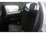 Peugeot 108 1.0 e-VTi ACTIVE AUTOMAAT ZEER LAGE KILOMETERSTAND | MISTLAMPEN VOOR | LED DAGRIJVERLICHTING | PARKEERSENSOREN ACHTER | AIRCO | MULTIFUNCTIONEEL LEDEREN STUURWIEL | BLUETOOTH | CENTRALE VERGRENDELING MET AFSTANDSBEDIENING | ELEKTRISCH BEDIENBARE RAMEN VOOR | KLAPRUITJES ACHTER PORTIEREN | VAN BINNENUIT VERSTELBARE BUITEN SPIEGELS | IN HOOGTE VERSTELBARE BESTUURDERSSTOEL | SCHAKELFLIPPERS ACHTER HET STUUR | USB-A AANSLUITING |