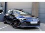 Volkswagen Golf 1.4 eHybrid GTE | Pano | IQ | 19" Estoril | Black on Black | Elektrische trekhaak | Vol in de opties | BTW!
