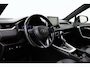 Toyota RAV4 2.5 Hybrid AWD Bi-Tone | Navigatie | Apple Carplay / Android Auto | Stoel-/stuurverwarming | Verwarmbare voorruit | Leder | BearLock | Parkeersensoren voor/achter | Camera | Keyless | Adaptive Cruise | Clima | 18 inch