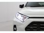 Toyota RAV4 2.5 Hybrid AWD Bi-Tone | Navigatie | Apple Carplay / Android Auto | Stoel-/stuurverwarming | Verwarmbare voorruit | Leder | BearLock | Parkeersensoren voor/achter | Camera | Keyless | Adaptive Cruise | Clima | 18 inch