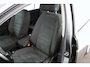 Volkswagen Touran 1.6 TDI SCR Connected Series 7p 7 persoons, Stoelverwarming Trekhaak, Automaat, Navigatie