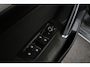 Volkswagen Touran 1.6 TDI SCR Connected Series 7p 7 persoons, Stoelverwarming Trekhaak, Automaat, Navigatie