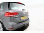 Volkswagen Touran 1.6 TDI SCR Connected Series 7p 7 persoons, Stoelverwarming Trekhaak, Automaat, Navigatie