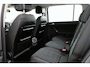Volkswagen Touran 1.6 TDI SCR Connected Series 7p 7 persoons, Stoelverwarming Trekhaak, Automaat, Navigatie