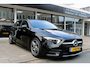 Mercedes-Benz A-klasse 180 Business Solution AMG Automaat | Pano | Carplay | Cruise control | Elec stoelen |Parkeersensoren&Camera