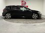 Volkswagen Golf 1.5 eTSI R-Line, Apple carplay, Camera, 18 inch, Xenon, Cruise, Navi, Voledig onderhouden, Prijs incl. Apk, beurt en 3 mnd garantie