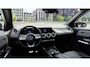 Mercedes-Benz EQA 250 AMG Line 67 kWh | Trekhaak | Panoramadak | Burmester | Multispaaks | 360 graden camera | Night |