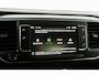 Opel Vivaro 2.0 L3H1 180PK | Automaat | Clima | Cruise | Carplay | 3 Zits | Trekhaak | Parkeersens.