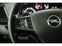 Opel Vivaro 2.0 L3H1 180PK | Automaat | Clima | Cruise | Carplay | 3 Zits | Trekhaak | Parkeersens.