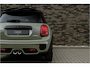 MINI John Cooper Works 3-Deurs 2.0 F1 Aut. | Navi | Carplay | Panorama | H&K | Camera | 17"LM | Emerald Grey
