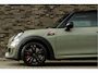 MINI John Cooper Works 3-Deurs 2.0 F1 Aut. | Navi | Carplay | Panorama | H&K | Camera | 17"LM | Emerald Grey