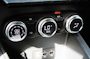 Renault Captur 1.6 E-Tech Plug-In Hybrid 160 Intens / NAP / Trekhaak / Automaat / Vol Opties
