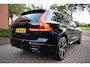 Volvo XC60 2.0 T8 Twin Engine AWD R-DESIGN /AUTOM/PANO DAK/LUCHTVERING/LEDER/MEMORY/ADAP CRUISE/B&W/CARPLAY/STUUR STOEL VERW