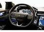 Lynk & Co 01 1.5 PHEV MY23 6,6kW Zwart [ SOH 96% | Zwarte hemel 360°cam Apple/Android Pano Navi ]