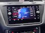 Volkswagen Tiguan 1.5 TSI R-LINE DSG Leder Panodak H&amp;K Trekhaak NL-auto 1e Eig.