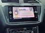 Volkswagen Tiguan 1.5 TSI R-LINE DSG Leder Panodak H&amp;K Trekhaak NL-auto 1e Eig.