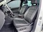 Volkswagen Tiguan 1.5 TSI R-LINE DSG Leder Panodak H&amp;K Trekhaak NL-auto 1e Eig.