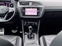 Volkswagen Tiguan 1.5 TSI R-LINE DSG Leder Panodak H&amp;K Trekhaak NL-auto 1e Eig.