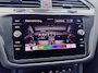 Volkswagen Tiguan 1.5 TSI R-LINE DSG Leder Panodak H&amp;K Trekhaak NL-auto 1e Eig.