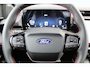 Ford Puma 1.0-125pk EcoBoost Hybrid ST-Line X. Alweer zo'n mooie uiterst complete Ford Puma met slechts 7.400km èn fabr. garantie t/m 10-12-2029 ! Autm. airco, LED verlichting, navigatie, telefoonvoorb., bestuurders assistent pakket, winterpakket etc., etc