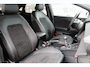 Ford Puma 1.0-125pk EcoBoost Hybrid ST-Line X. Alweer zo'n mooie uiterst complete Ford Puma met slechts 7.400km èn fabr. garantie t/m 10-12-2029 ! Autm. airco, LED verlichting, navigatie, telefoonvoorb., bestuurders assistent pakket, winterpakket etc., etc