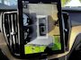 Volvo XC60 T6 Plug-in hybrid AWD Ultra Dark | Trekhaak | Panoramadak | Luchtvering | 360 Graden Camera | Harman / Kardon |