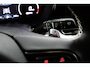 Kia Niro EV E-Niro DynamicPlusLine 64 kWh SoH 100%/Warmtepomp/Schuif-kanteldak