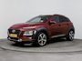 Hyundai Kona 1.0 T-GDI Premium | Leer | Stoel + stuurverwarming | Trekhaak | El. bed. stoelen | Dodehoek |