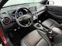Hyundai Kona 1.0 T-GDI Premium | Leer | Stoel + stuurverwarming | Trekhaak | El. bed. stoelen | Dodehoek |