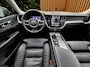 Volvo XC60 2.0 T6 Plug-in hybrid AWD Plus Dark | Panoramadak | Memory | Camera | Stuur/stoelverwarming | 21" Velgen
