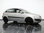 Kia Rio 1.4 X-tra - Airco - Centrale deurvergrendeling - Radio/cd - Meeneemprijs inclusief nieuwe APK