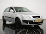 Kia Rio 1.4 X-tra - Airco - Centrale deurvergrendeling - Radio/cd - Meeneemprijs inclusief nieuwe APK