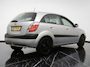 Kia Rio 1.4 X-tra - Airco - Centrale deurvergrendeling - Radio/cd - Meeneemprijs inclusief nieuwe APK