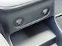 Hyundai Ioniq 5 Style 77.4 kWh / Dealer onderhouden / 1.600 kg Afneembare trekhaak / Fabrieksgarantie tot 09-2028 / Dakdragers / Camera / SOH 92% / Navigatie / Stoel en Stuurverwarming / Apple Carplay Android Auto /