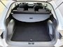 Hyundai Ioniq 5 Style 77.4 kWh / Dealer onderhouden / 1.600 kg Afneembare trekhaak / Fabrieksgarantie tot 09-2028 / Dakdragers / Camera / SOH 92% / Navigatie / Stoel en Stuurverwarming / Apple Carplay Android Auto /