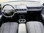 Hyundai Ioniq 5 Style 77.4 kWh / Dealer onderhouden / 1.600 kg Afneembare trekhaak / Fabrieksgarantie tot 09-2028 / Dakdragers / Camera / SOH 92% / Navigatie / Stoel en Stuurverwarming / Apple Carplay Android Auto /