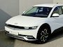 Hyundai Ioniq 5 Style 77.4 kWh / Dealer onderhouden / 1.600 kg Afneembare trekhaak / Fabrieksgarantie tot 09-2028 / Dakdragers / Camera / SOH 92% / Navigatie / Stoel en Stuurverwarming / Apple Carplay Android Auto /