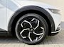 Hyundai Ioniq 5 Style 77.4 kWh / Dealer onderhouden / 1.600 kg Afneembare trekhaak / Fabrieksgarantie tot 09-2028 / Dakdragers / Camera / SOH 92% / Navigatie / Stoel en Stuurverwarming / Apple Carplay Android Auto /