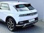 Hyundai Ioniq 5 Style 77.4 kWh / Dealer onderhouden / 1.600 kg Afneembare trekhaak / Fabrieksgarantie tot 09-2028 / Dakdragers / Camera / SOH 92% / Navigatie / Stoel en Stuurverwarming / Apple Carplay Android Auto /