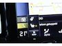 Volvo XC40 2.0 T4 AWD Inscription | Trekhaak | Panoramadak | Camera | Stoel- & stuurverwarming | Cruise control adaptief |