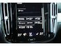 Volvo XC40 2.0 T4 AWD Inscription | Trekhaak | Panoramadak | Camera | Stoel- & stuurverwarming | Cruise control adaptief |