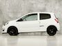 Renault Twingo 1.2 16V Sport (AIRCO, NAP, BLUETOOTH, SPORTSTOELEN, GETINT GLAS, CRUISE, ELEK RAMEN, NIEUWSTAAT)
