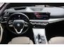 BMW i4 (G26) BEV eDrive40 340pk SoH 97% I Pano I Laser LED I Stoelverwarming I Navi I Cruise I Camera I 1e eigenaar